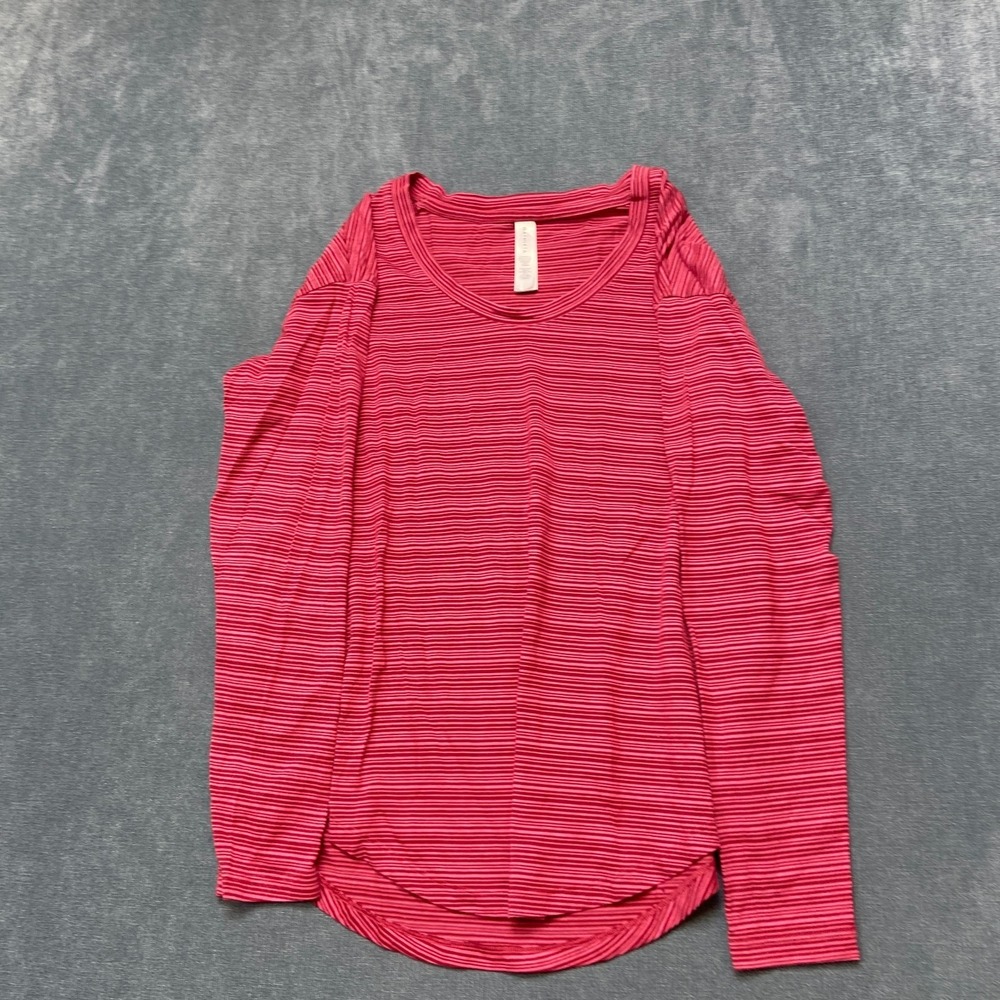 Athleta Cloudlight Stratus Striped Top Womens Pink Long Sleeve Workout Pullover